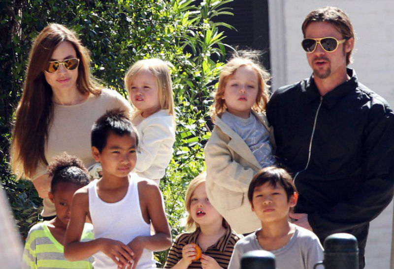 Brad-Pitt-Angelina-Jolie-figli