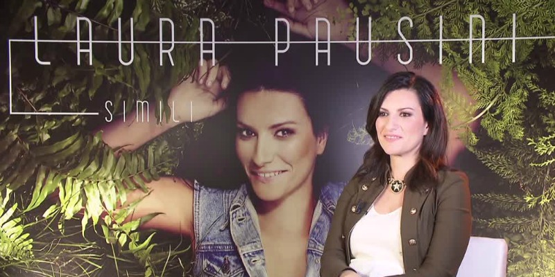 Simili, il nuovo album di Laura Pausini album intervista