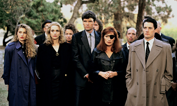 TWIN-PEAKS cast