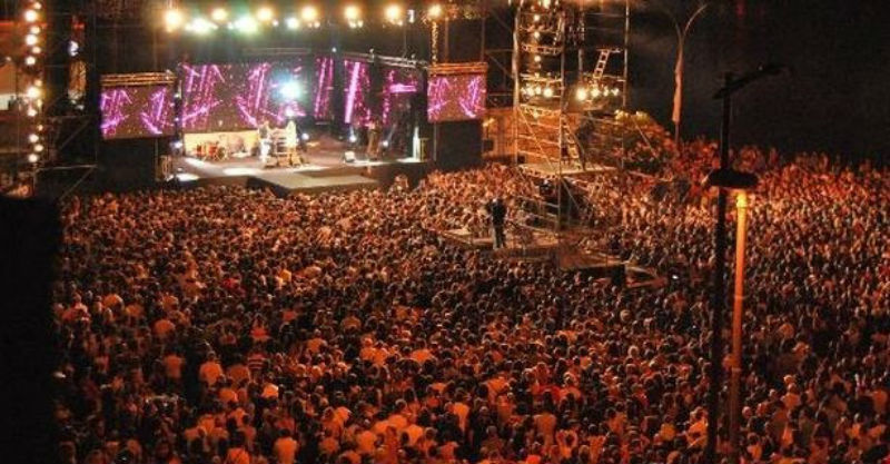ac dc concerto imola palco